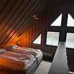 فندق Shaman Village - & Glass Igloos روفانييمي