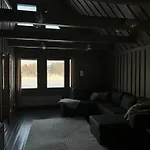 فندق Shaman Village - & Glass Igloos روفانييمي
