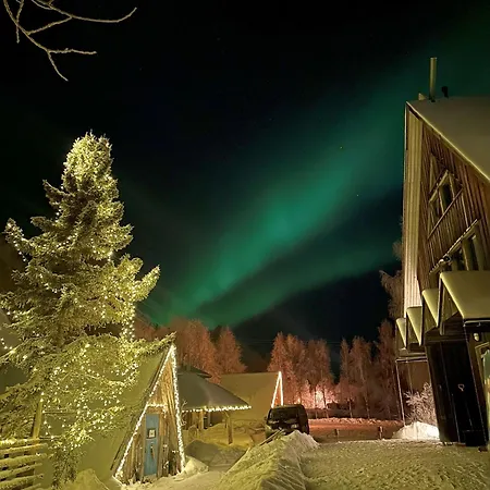 Shaman Village - & Glass Igloos Отель Рованиеми