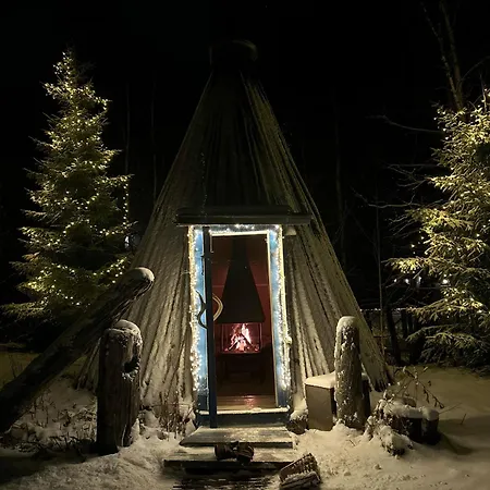 מלון Shaman Village - & Glass Igloos