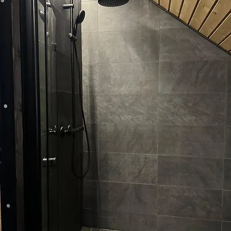 Shaman Village - & Glass Igloos מלון רובניימי