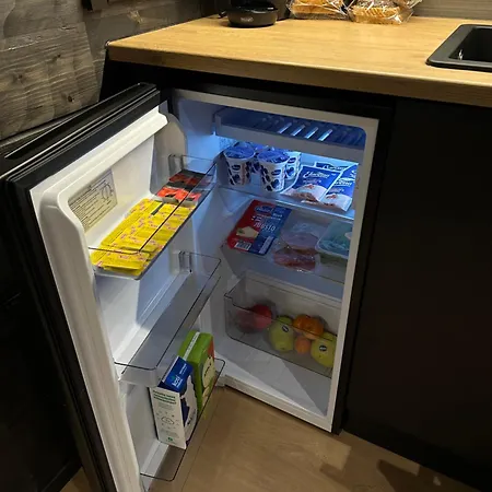 Shaman Village - & Glass Igloos מלון